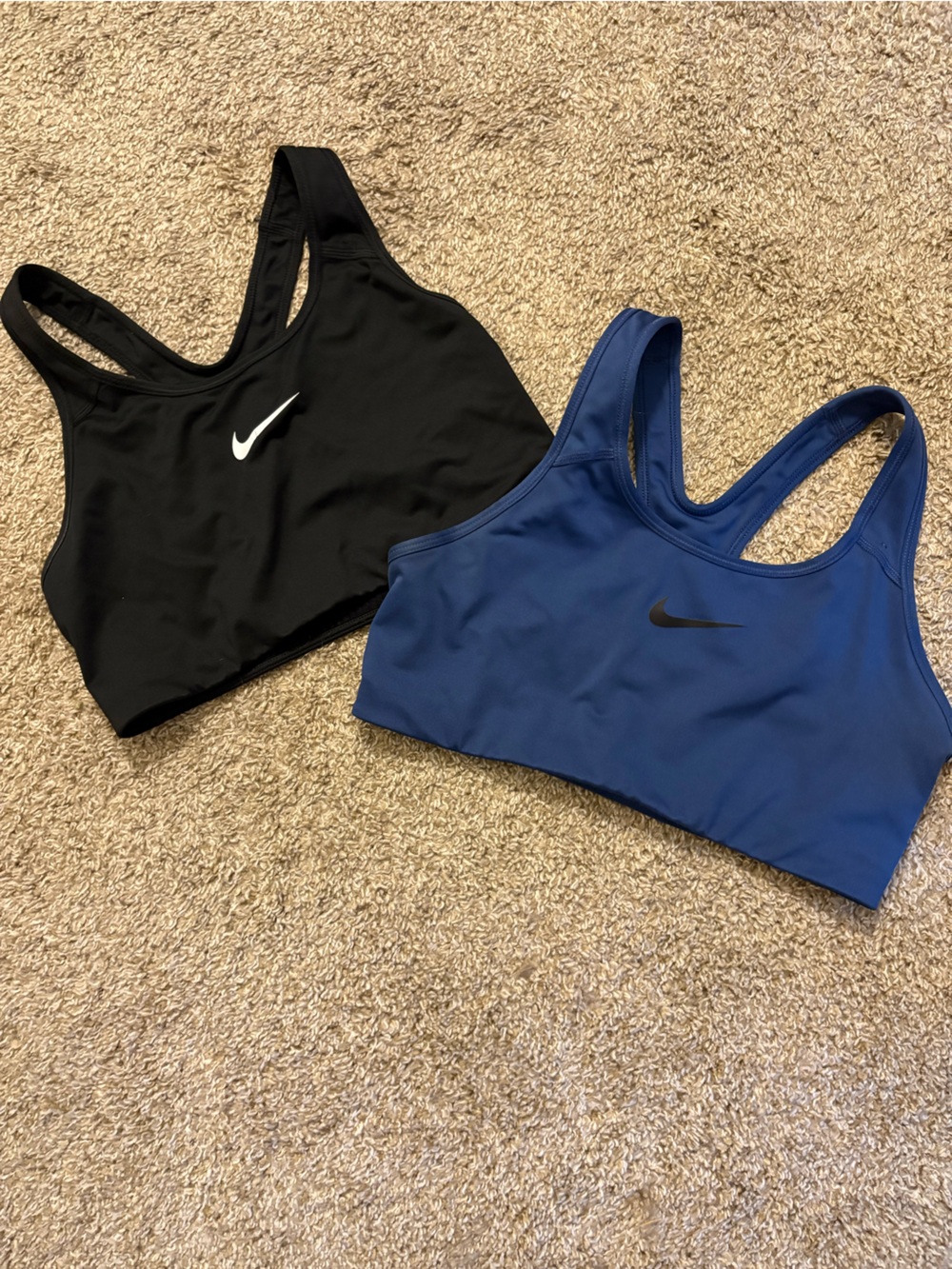 Nike pro Sports Bras